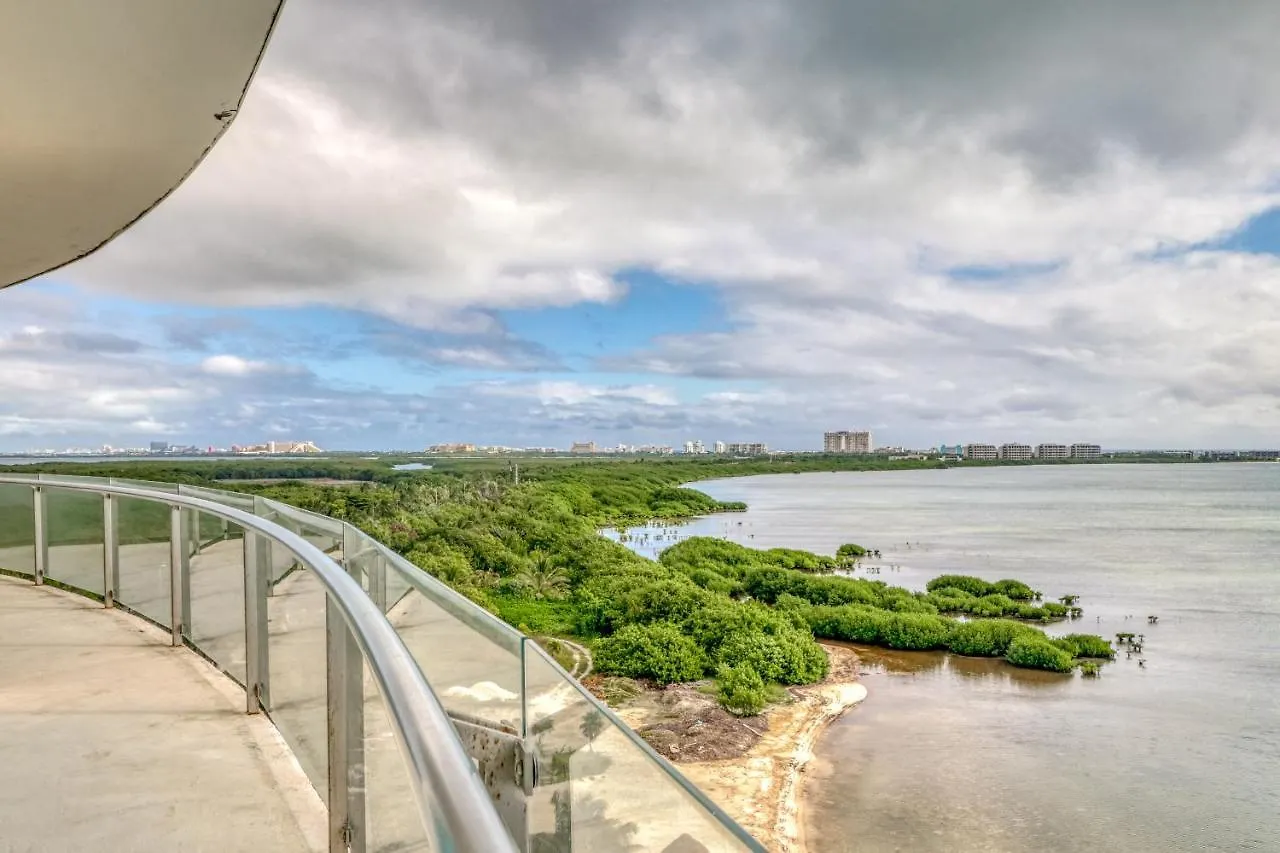 Apartmán La Grulla 7A @ Torre Peninsula Cancún 0*,